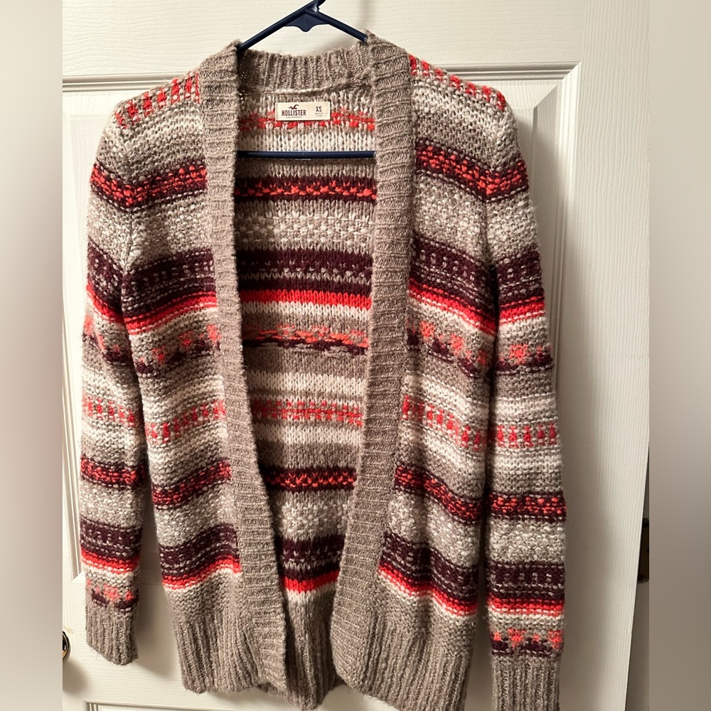 Hollister cardigan